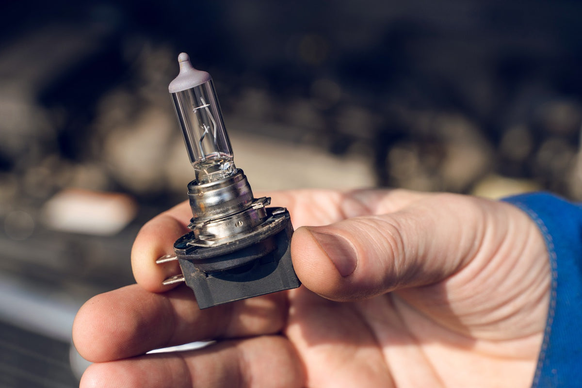 Types Of Headlight Bulbs And How To Choose The Right One